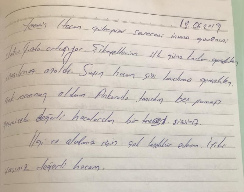 Manuel Terapi Ankara da tanıdığım beş parmağı geçmeyecek değerli hocalardan bir tanesi sizsiniz